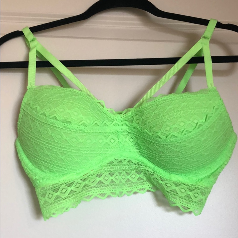 Victoria’s Secret Pink Lace Bra/Bralette Sz Lg